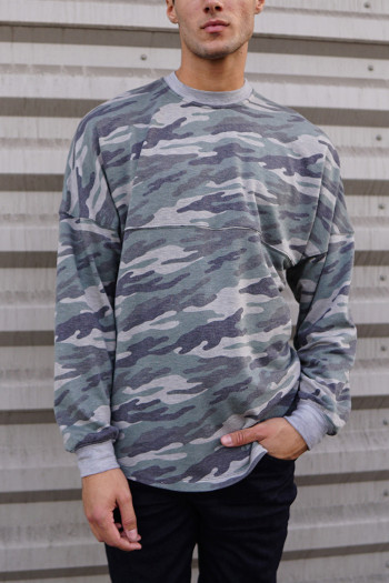 CAMO FRENCH TERRY SEAM SWEATSHIRT