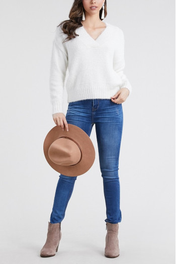 V NECK LONG SLEEVE DOLMAN TOP SWEATER